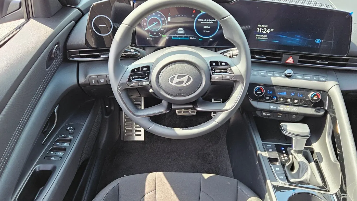 2025 Hyundai ELANTRA Hybrid SEL Sport