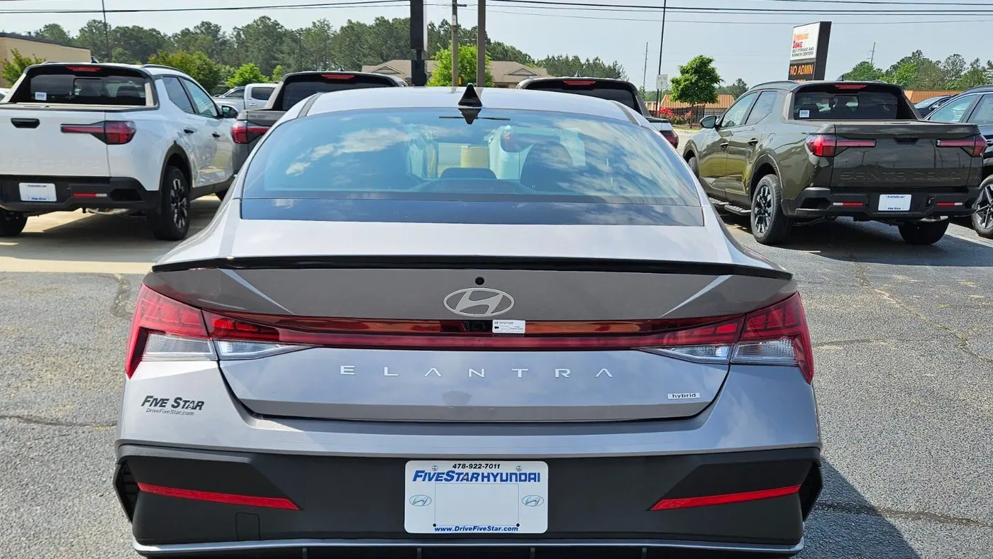 2025 Hyundai ELANTRA Hybrid SEL Sport