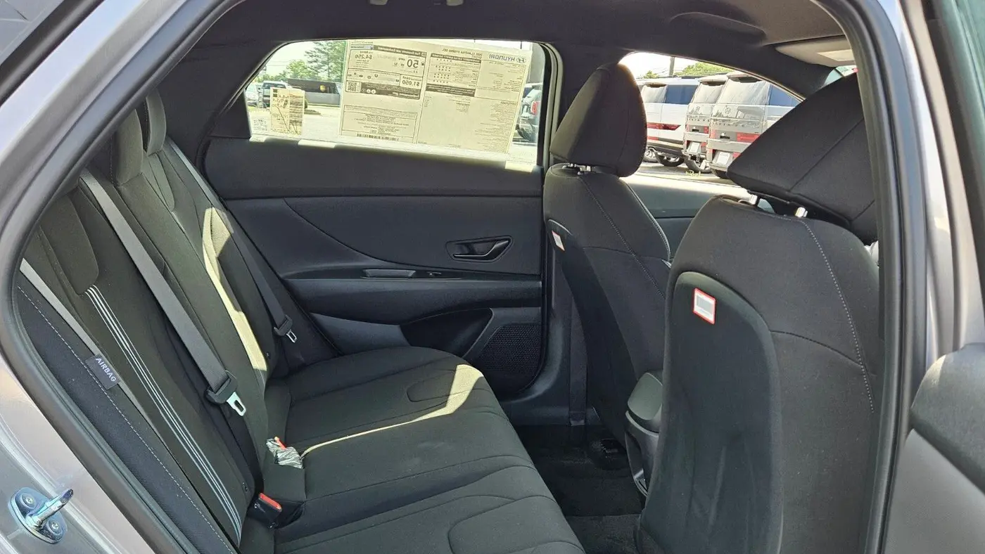 2025 Hyundai ELANTRA Hybrid SEL Sport