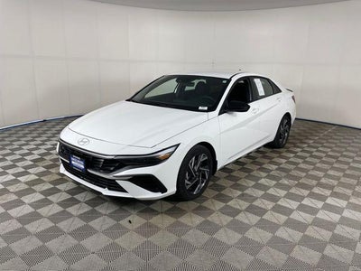 2025 Hyundai Elantra Hybrid SEL Sport 4DR Sedan
