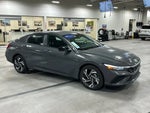 2025 ELANTRA Hybrid Thumbnail 15
