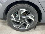 2025 ELANTRA Hybrid Thumbnail 21