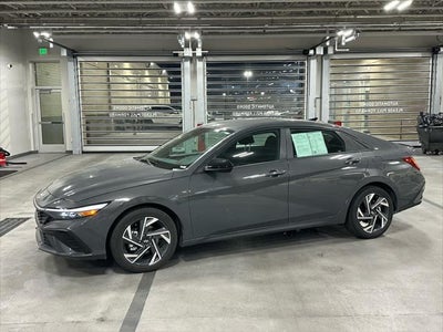 2025 Hyundai Elantra Hybrid SEL Sport 4DR Sedan