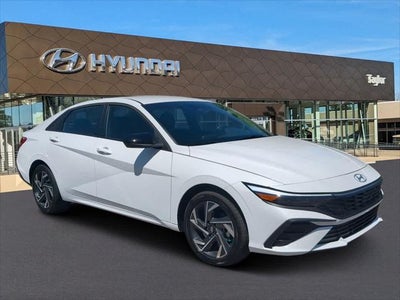 2025 Hyundai Elantra Hybrid SEL Sport 4DR Sedan