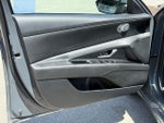 2025 ELANTRA Hybrid Thumbnail 15