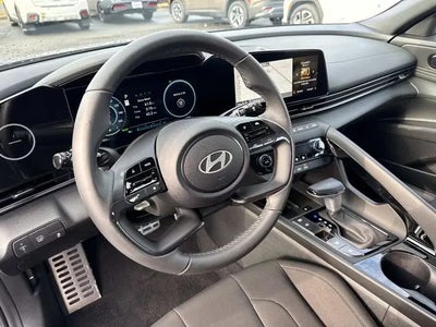 2025 Hyundai Elantra Hybrid SEL Sport 4DR Sedan