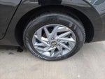 2026 ELANTRA Hybrid Thumbnail 32