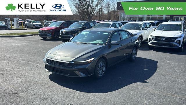 Preowned 2026 Hyundai ELANTRA Hybrid Blue for Sale