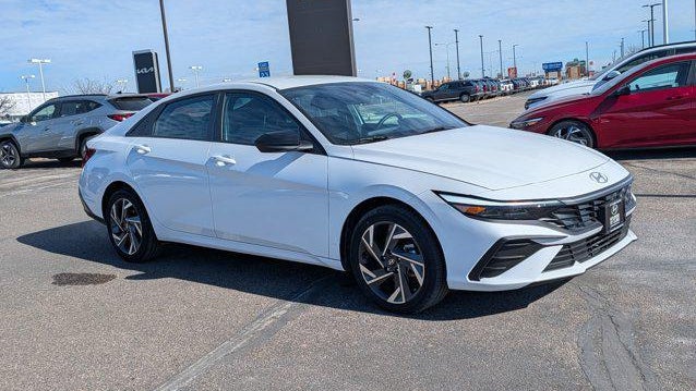 2025 Hyundai ELANTRA Hybrid SEL Sport