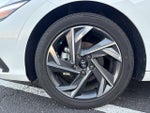 2025 ELANTRA Hybrid Thumbnail 20
