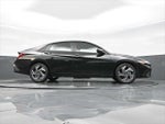 2025 ELANTRA Hybrid Thumbnail 39
