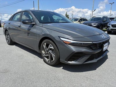 2025 Hyundai Elantra Hybrid SEL Sport 4DR Sedan