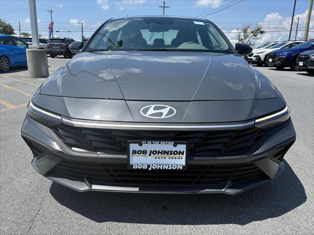 2025 Hyundai Elantra - $23,199