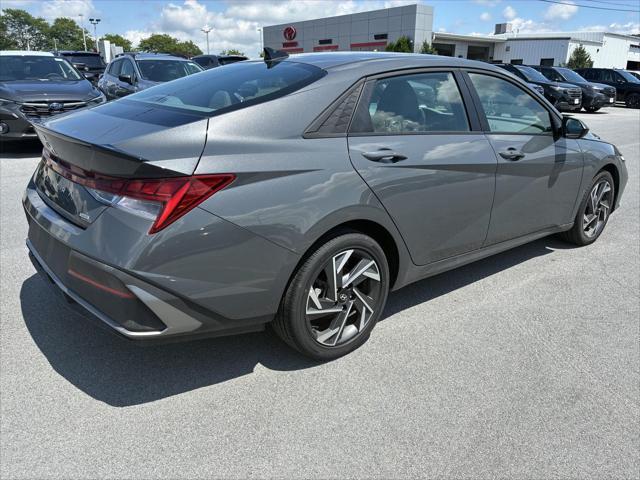2025 Hyundai Elantra - $23,199