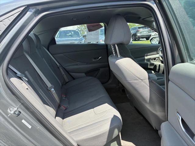 2025 Hyundai Elantra - $23,199