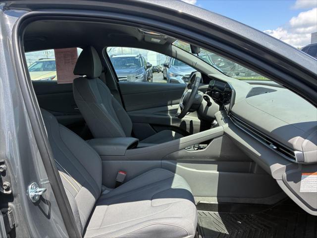 2025 Hyundai Elantra - $23,199