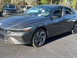 2025 ELANTRA Hybrid Thumbnail 3
