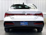 2025 ELANTRA Hybrid Thumbnail 4