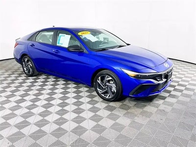 Photo of a 2025 Hyundai Elantra Hybrid SEL Sport 4DR Sedan for sale