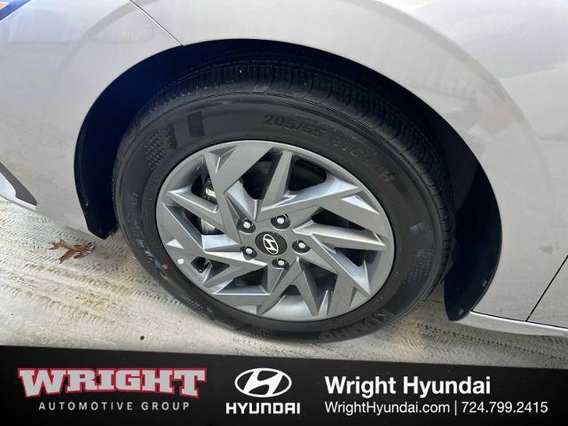 2026 Hyundai Elantra - $25,997
