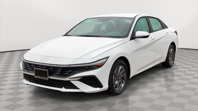 Preowned 2026 Hyundai ELANTRA Hybrid Blue for Sale