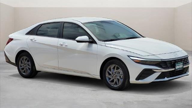 Preowned 2026 Hyundai ELANTRA Hybrid Blue for Sale