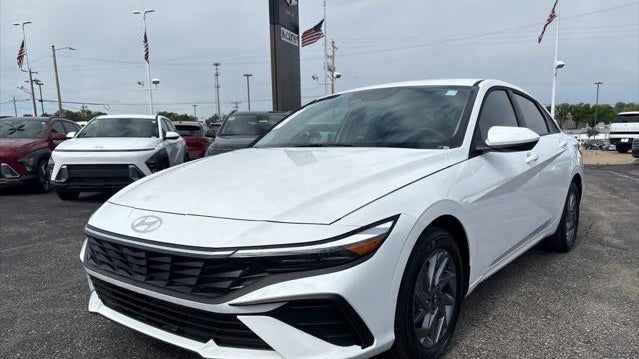 Preowned 2026 Hyundai ELANTRA Hybrid Blue for Sale