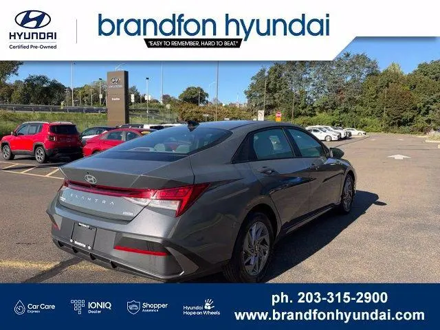 2026 Hyundai Elantra - $25,000