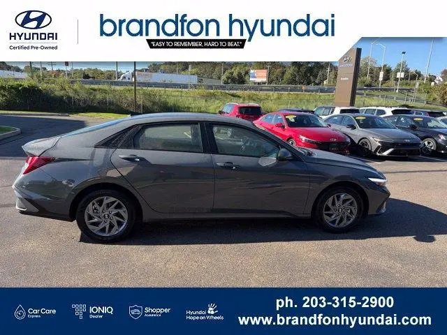 2026 Hyundai Elantra - $25,000