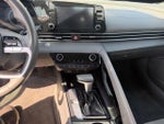 2021 Elantra Thumbnail 11