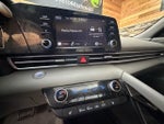 2022 Elantra Thumbnail 17