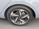 2022 Elantra Thumbnail 27