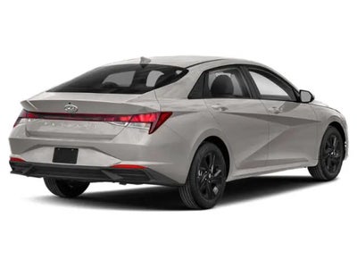 2022 Hyundai Elantra SEL 4DR Sedan