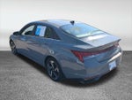 2022 Elantra Thumbnail 10