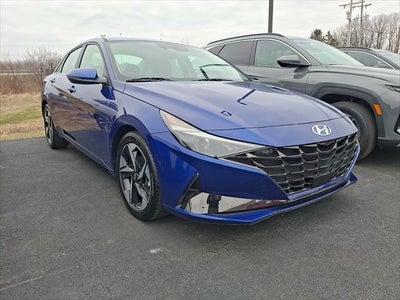 Photo of a 2021 Hyundai Elantra SEL 4DR Sedan for sale