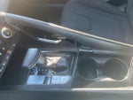 2022 Elantra Thumbnail 17