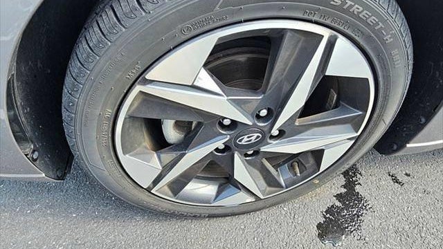 Preowned 2021 Hyundai ELANTRA SEL for Sale