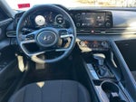 2022 Elantra Thumbnail 14