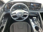 2022 Elantra Thumbnail 11