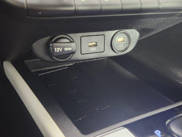 2023 Hyundai Elantra - $20,620