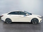 2023 ELANTRA Hybrid Thumbnail 4