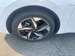 2023 ELANTRA Hybrid Thumbnail 24