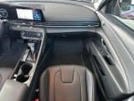 2023 ELANTRA Hybrid Thumbnail 13