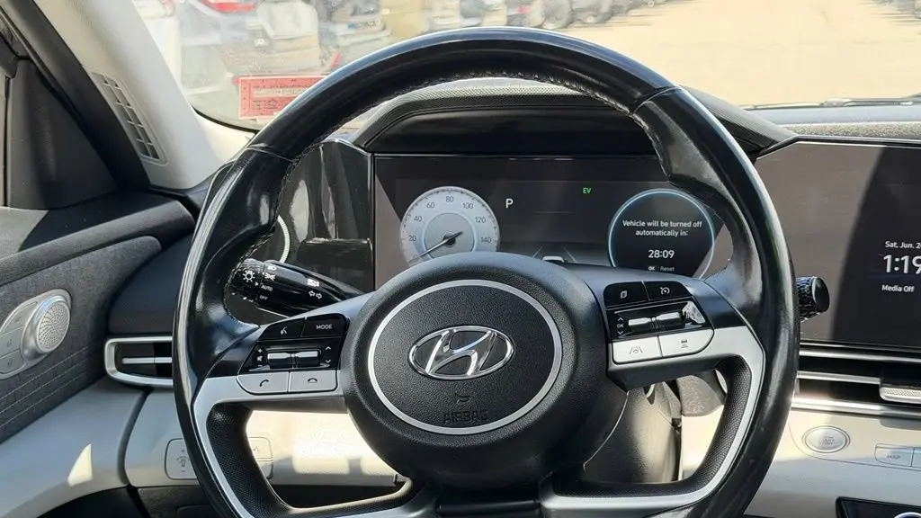 2023 Hyundai ELANTRA Hybrid Limited