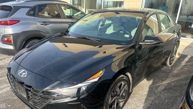 2023 Hyundai ELANTRA Hybrid Limited
