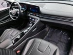 2023 ELANTRA Hybrid Thumbnail 15