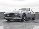 2023 ELANTRA Hybrid Thumbnail 27