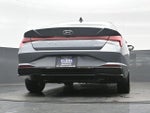 2023 ELANTRA Hybrid Thumbnail 31