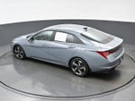 2023 ELANTRA Hybrid Thumbnail 36