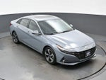 2023 ELANTRA Hybrid Thumbnail 40